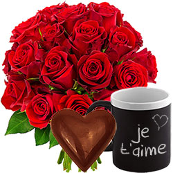20 ROSES ROUGES, MUG ET CHOCOLAT 20 ROSES ROUGES, MUG ET CHOCOLAT