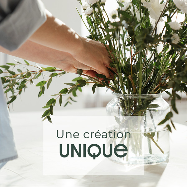 Bouquet rond CREATION DU FLEURISTE NAISSANCE